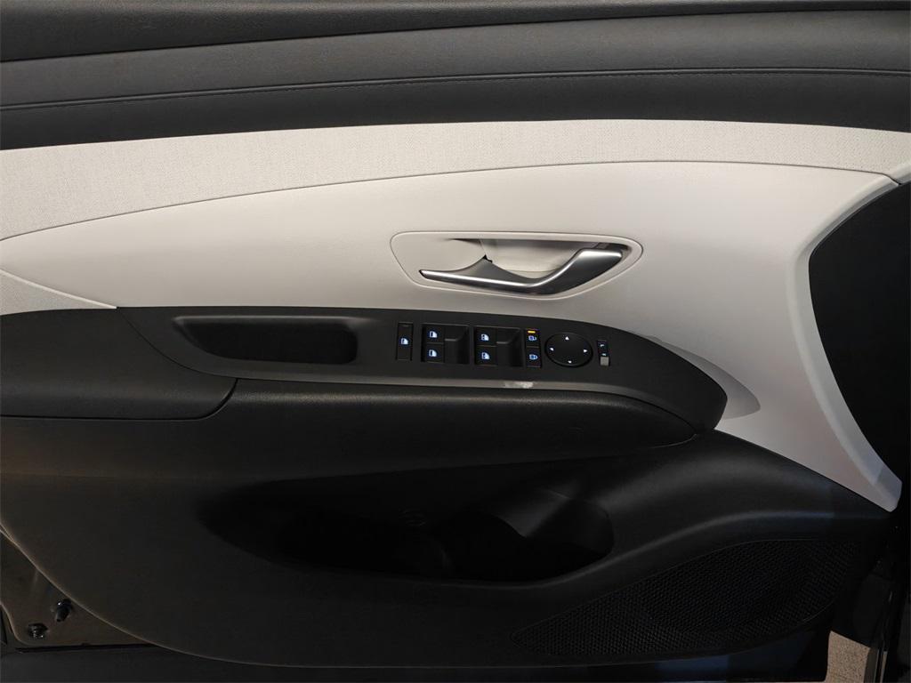 new 2026 Hyundai TUCSON Hybrid car, priced at $35,645