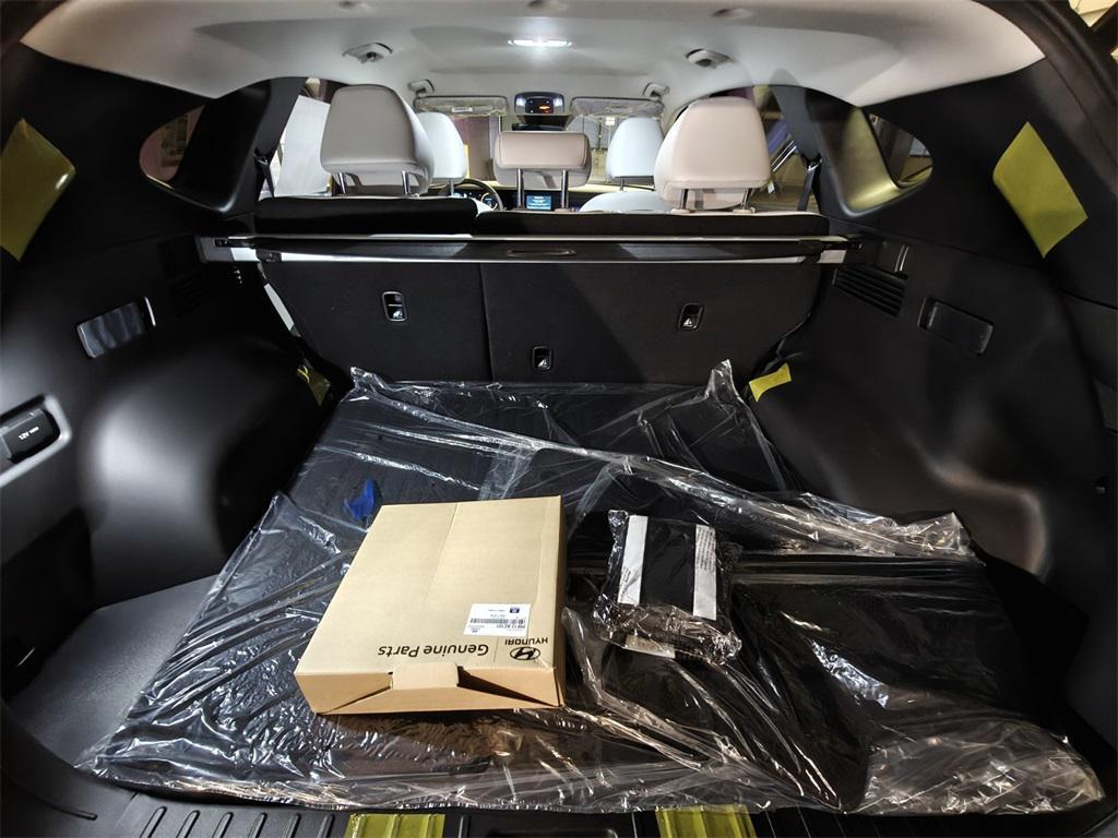 new 2026 Hyundai TUCSON Hybrid car, priced at $35,645