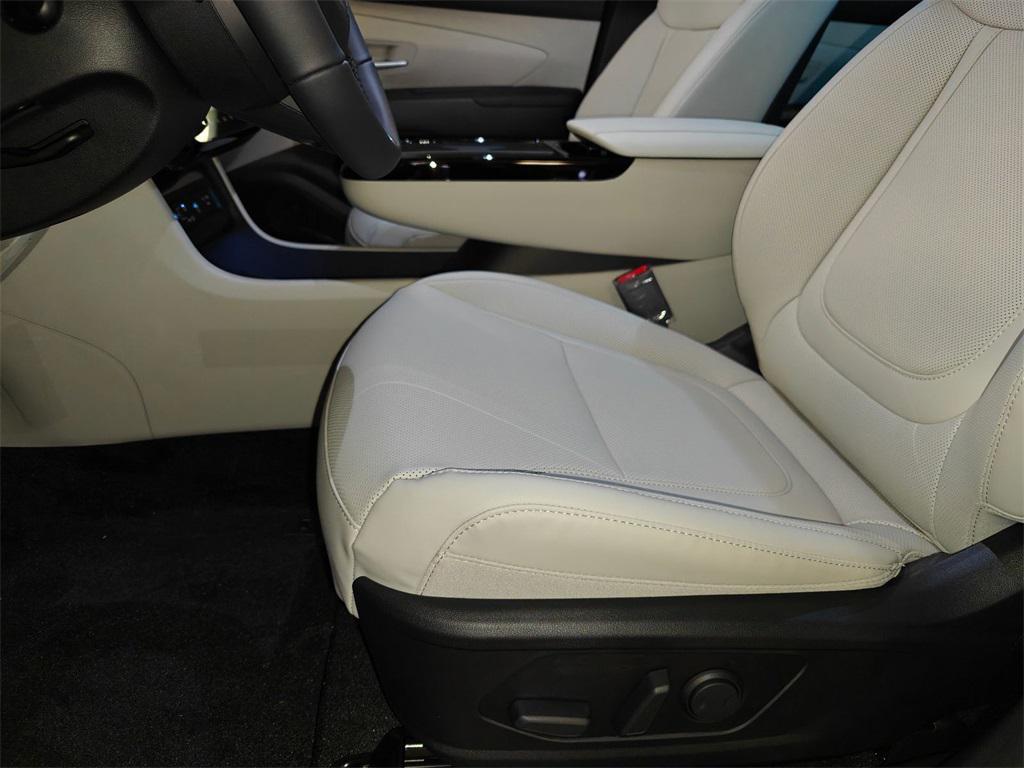 new 2026 Hyundai TUCSON Hybrid car, priced at $35,645