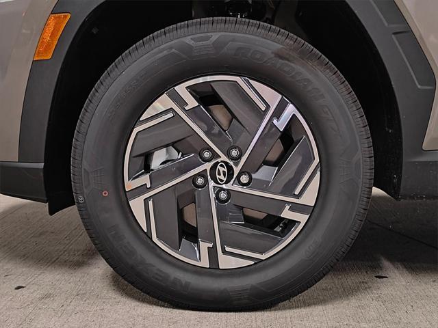 new 2025 Hyundai TUCSON Hybrid car, priced at $33,673