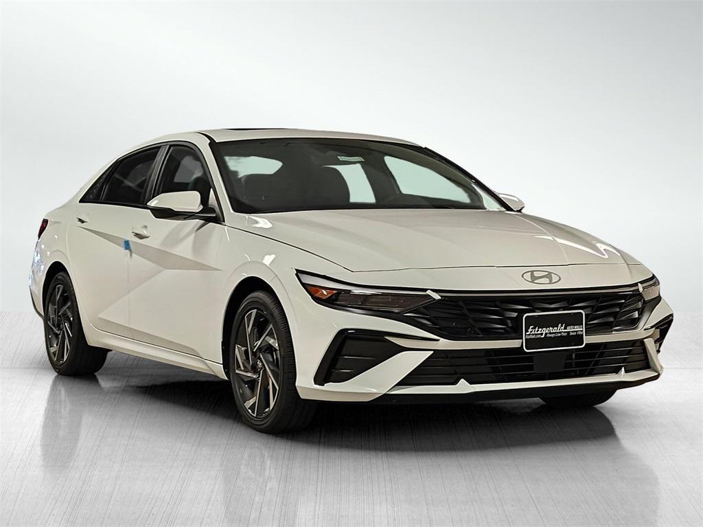 new 2025 Hyundai ELANTRA HEV car, priced at $26,562