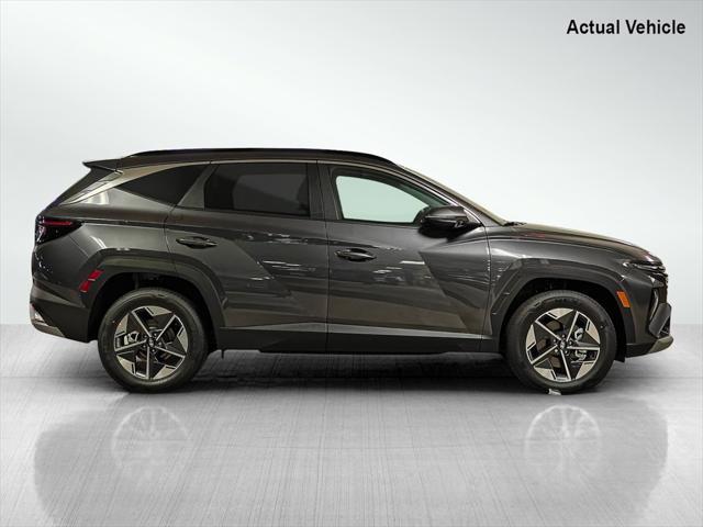 new 2025 Hyundai TUCSON Hybrid car, priced at $36,542