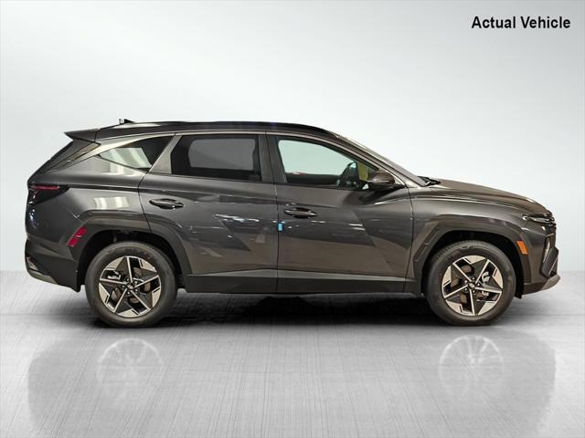 new 2025 Hyundai TUCSON Hybrid car, priced at $37,034