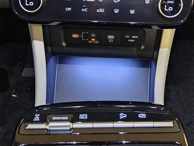 new 2025 Hyundai TUCSON Hybrid car, priced at $37,034