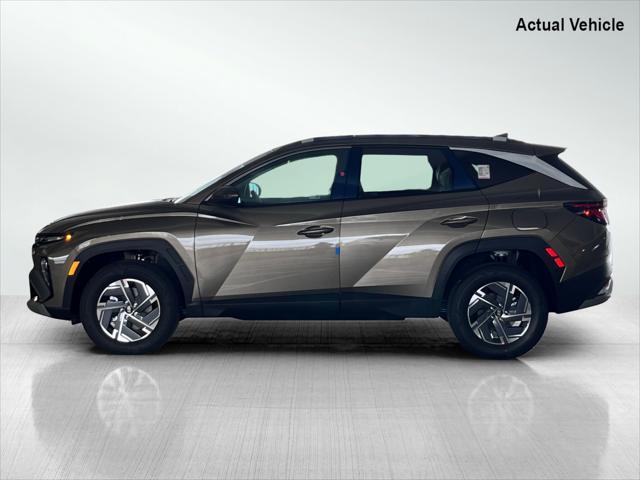 new 2025 Hyundai Tucson Hybrid car, priced at $34,588