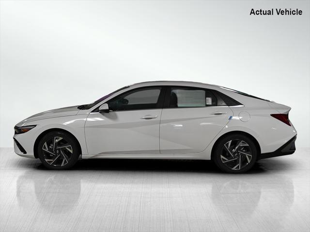 new 2025 Hyundai Elantra car, priced at $29,302
