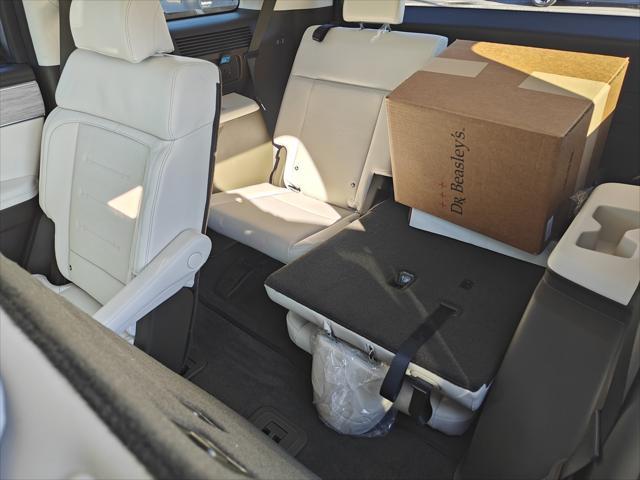 new 2025 Hyundai SANTA FE HEV car, priced at $51,430