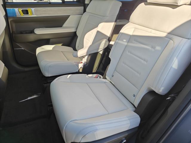 new 2025 Hyundai SANTA FE HEV car, priced at $51,430