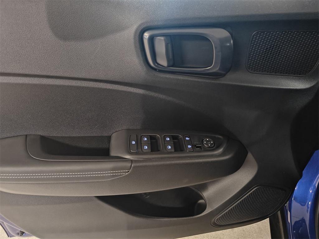 new 2025 Hyundai Venue car, priced at $23,649