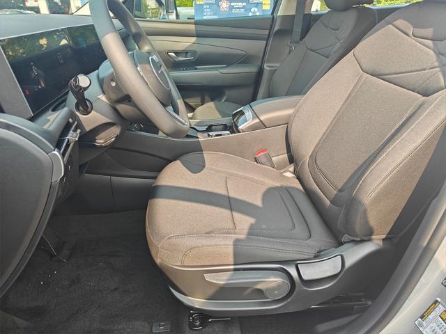 new 2025 Hyundai Tucson car, priced at $29,817