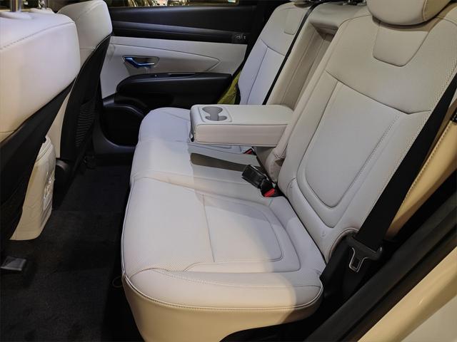 new 2025 Hyundai TUCSON Hybrid car, priced at $37,245