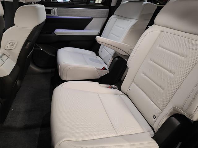 new 2025 Hyundai SANTA FE HEV car, priced at $48,942