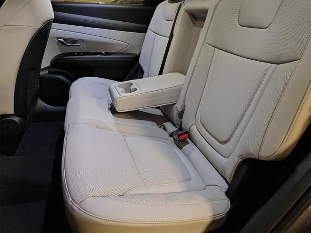 new 2025 Hyundai TUCSON Hybrid car, priced at $41,449