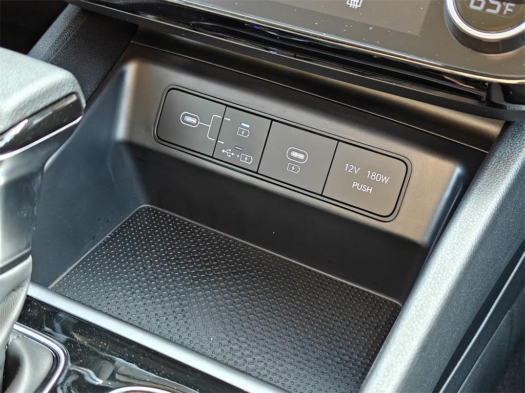 new 2026 Hyundai Tucson car, priced at $29,586