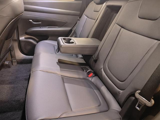 new 2025 Hyundai TUCSON Hybrid car, priced at $36,599