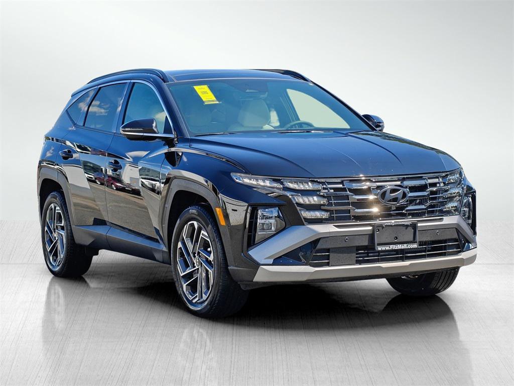 new 2025 Hyundai TUCSON Hybrid car, priced at $39,783