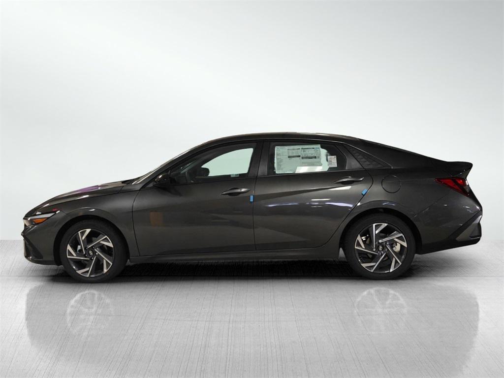new 2025 Hyundai Elantra car, priced at $23,781