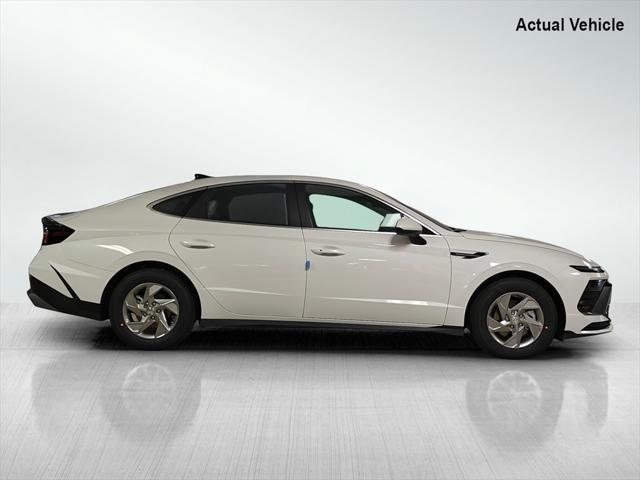 new 2025 Hyundai Sonata car, priced at $28,019