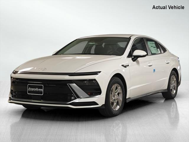 new 2025 Hyundai Sonata car, priced at $28,019