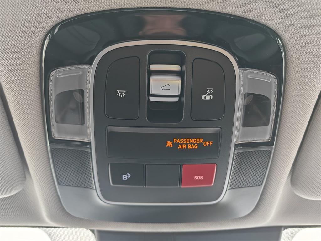 new 2025 Hyundai Sonata Hybrid car, priced at $36,920