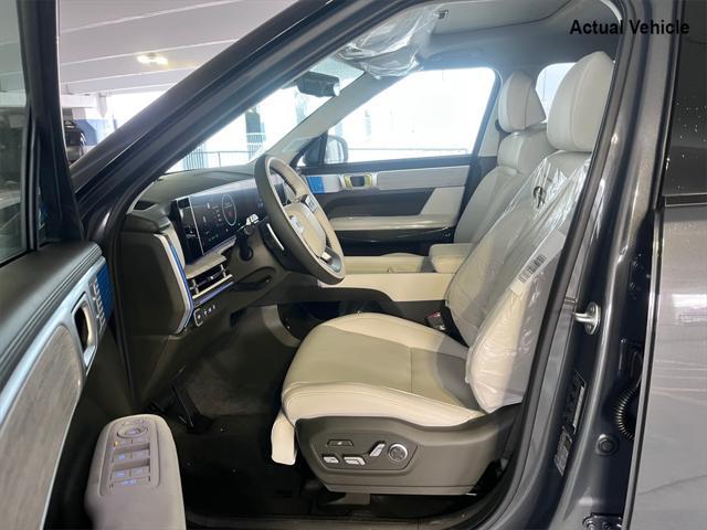 new 2025 Hyundai SANTA FE HEV car, priced at $48,645