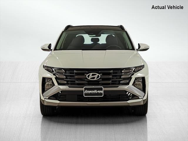 new 2025 Hyundai TUCSON Hybrid car, priced at $37,070