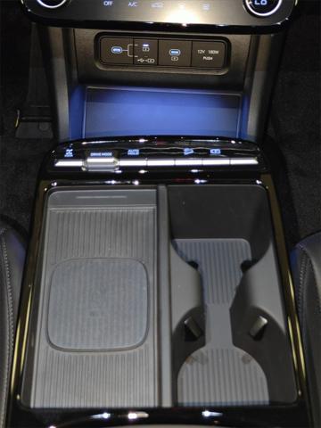 new 2025 Hyundai TUCSON Hybrid car, priced at $37,070