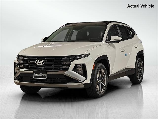 new 2025 Hyundai TUCSON Hybrid car, priced at $37,070