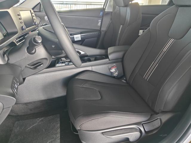 new 2025 Hyundai ELANTRA HEV car, priced at $25,640