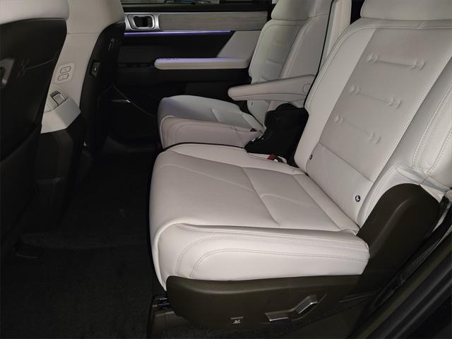 new 2025 Hyundai SANTA FE HEV car, priced at $47,674