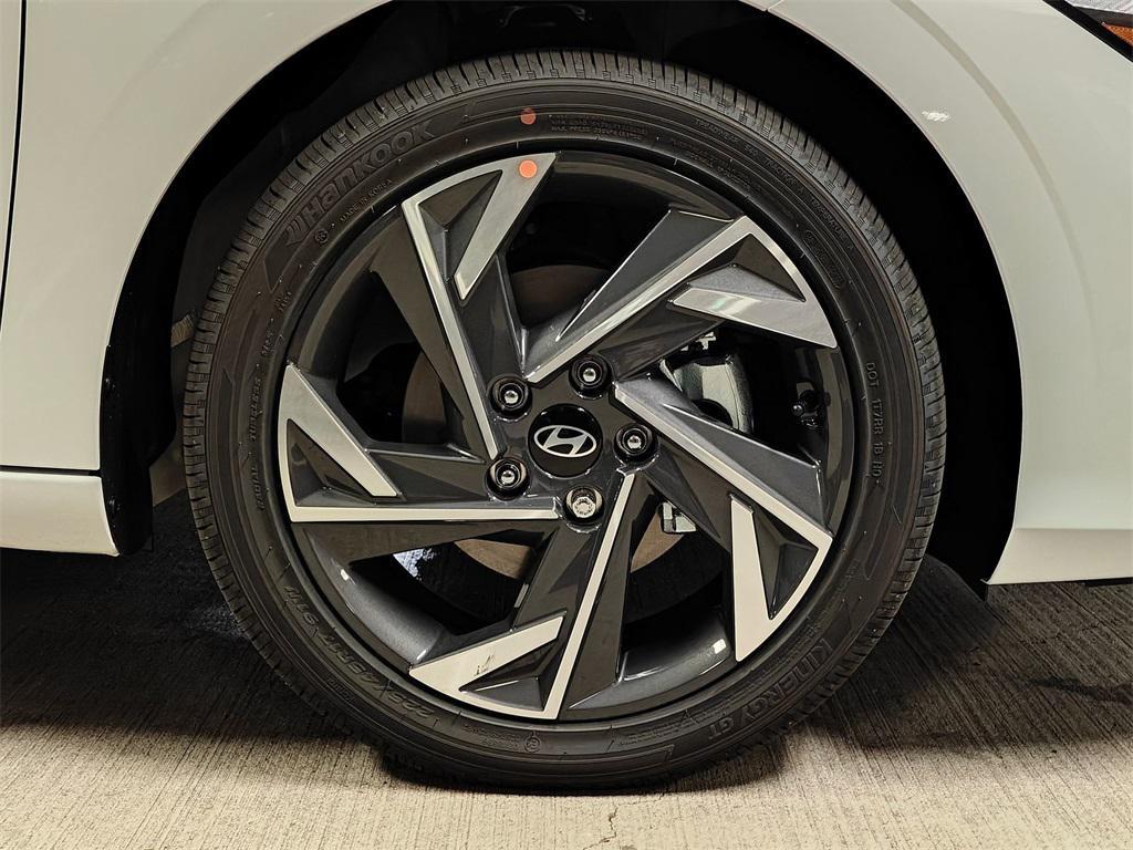 new 2025 Hyundai ELANTRA HEV car, priced at $24,310