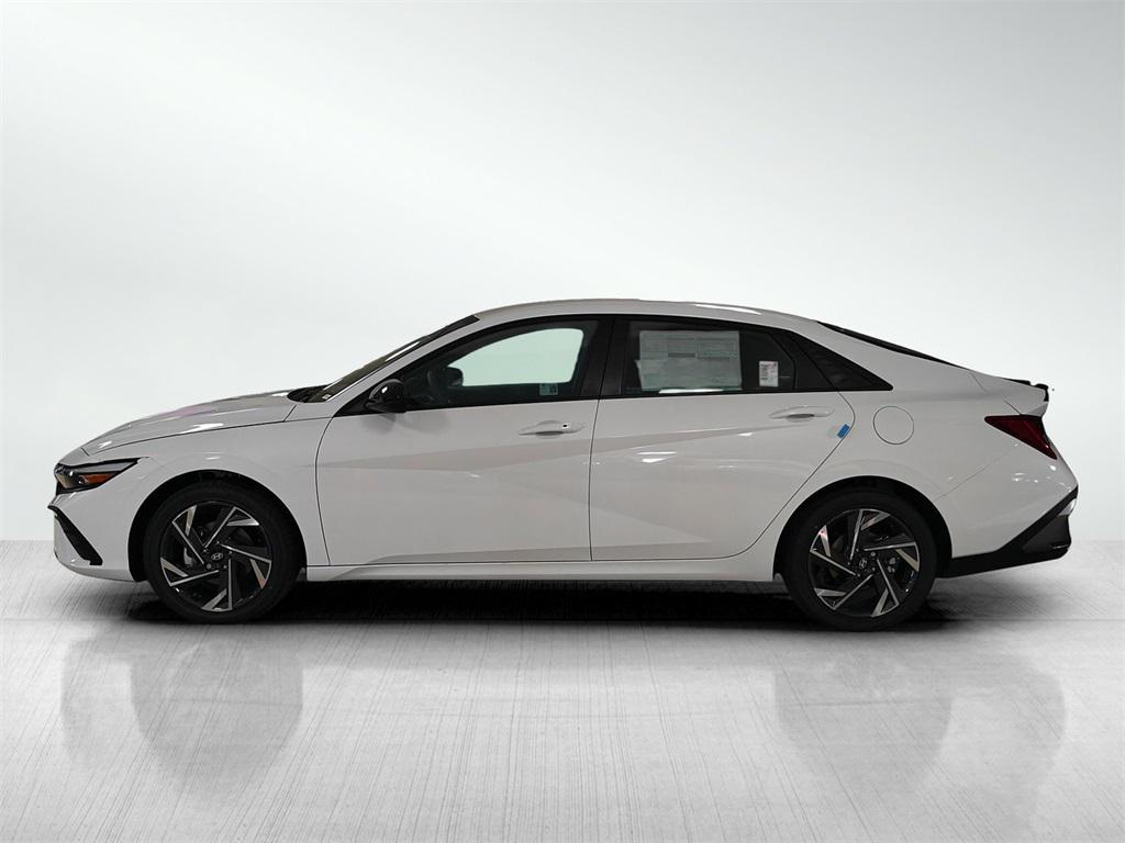 new 2025 Hyundai ELANTRA HEV car, priced at $24,310