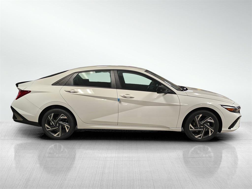 new 2025 Hyundai ELANTRA HEV car, priced at $24,310