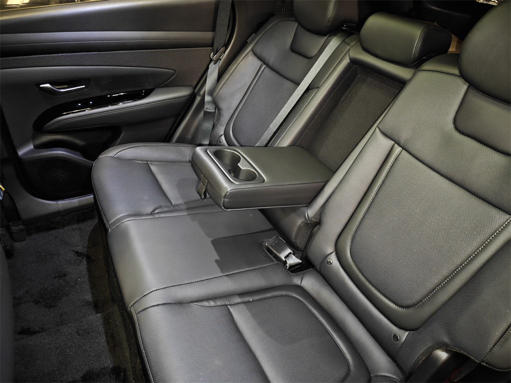 new 2025 Hyundai TUCSON Hybrid car, priced at $40,005