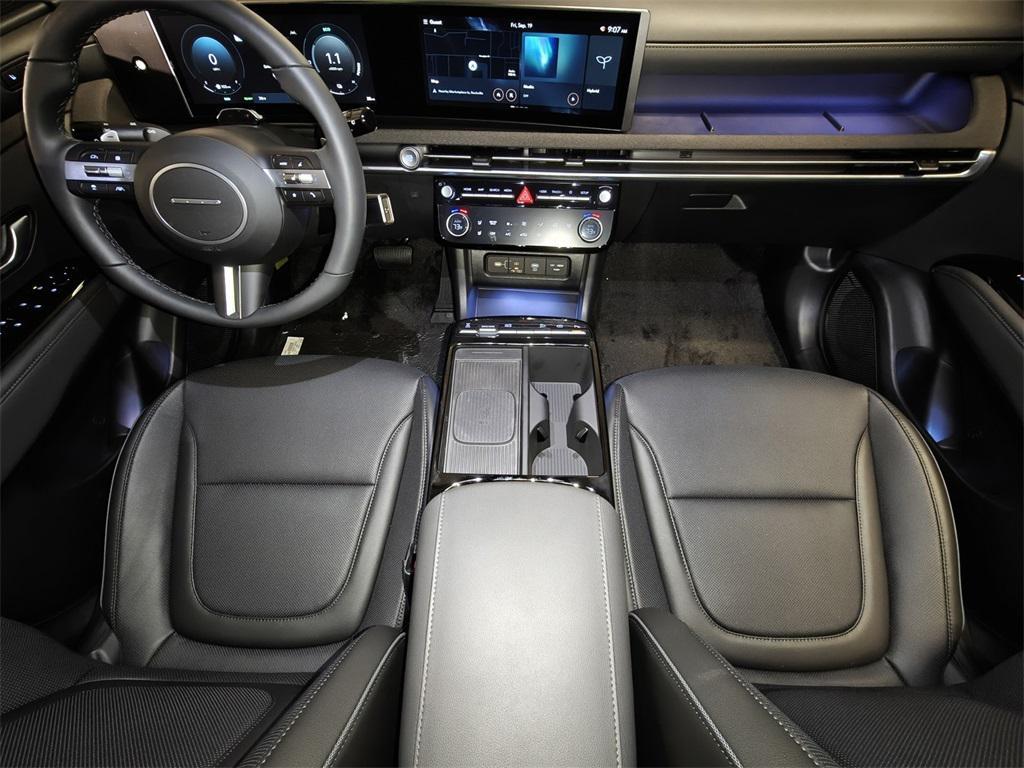 new 2025 Hyundai TUCSON Hybrid car, priced at $40,005