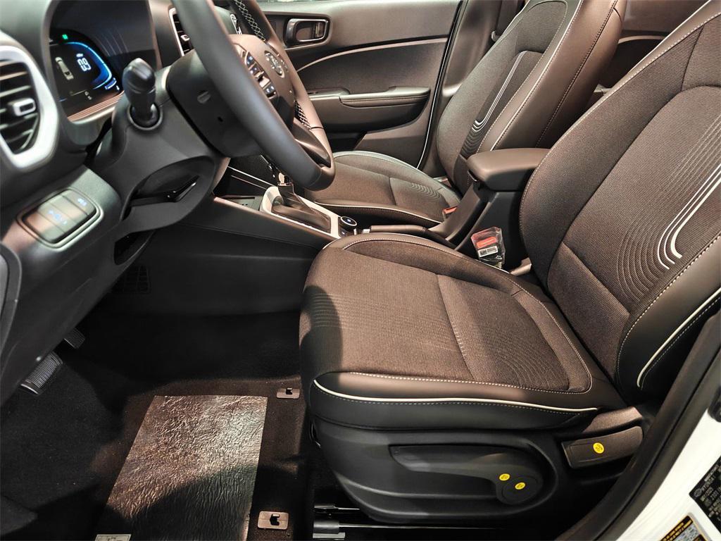 new 2025 Hyundai Venue car, priced at $23,566