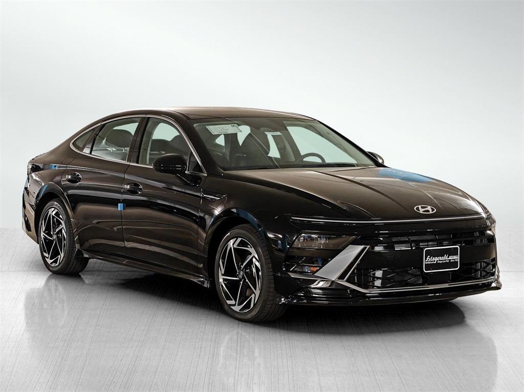 new 2026 Hyundai Sonata car, priced at $31,600