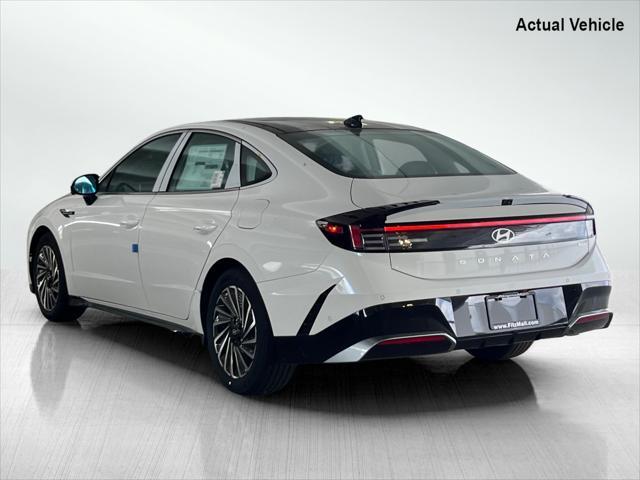 new 2025 Hyundai Sonata Hybrid car, priced at $38,908