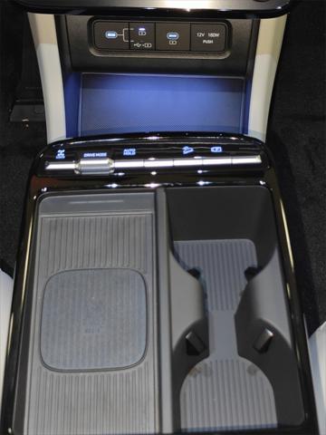 new 2025 Hyundai TUCSON Hybrid car, priced at $36,625
