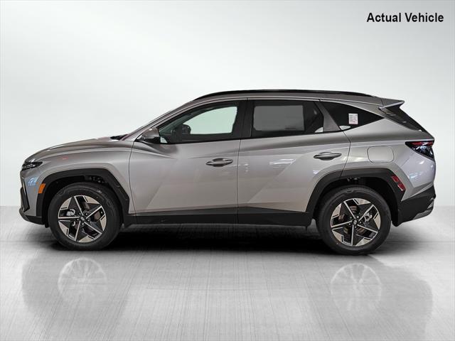 new 2025 Hyundai TUCSON Hybrid car, priced at $36,625