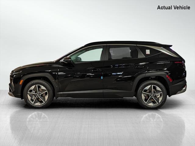 new 2025 Hyundai TUCSON Hybrid car, priced at $36,625
