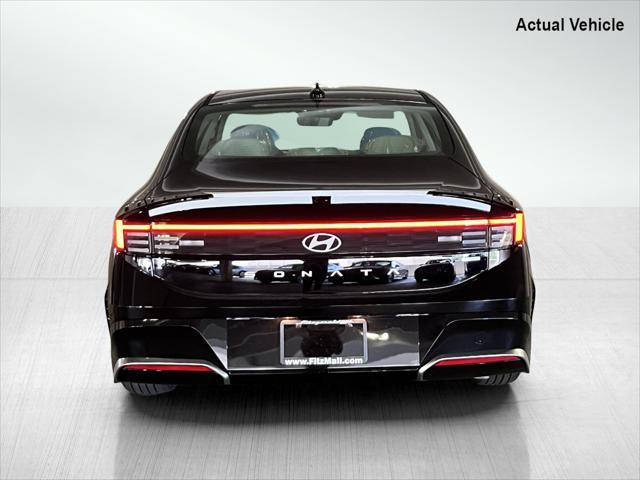 new 2025 Hyundai Sonata Hybrid car, priced at $32,096