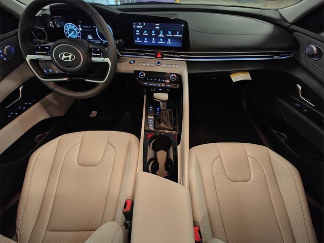 new 2025 Hyundai Elantra car, priced at $29,281