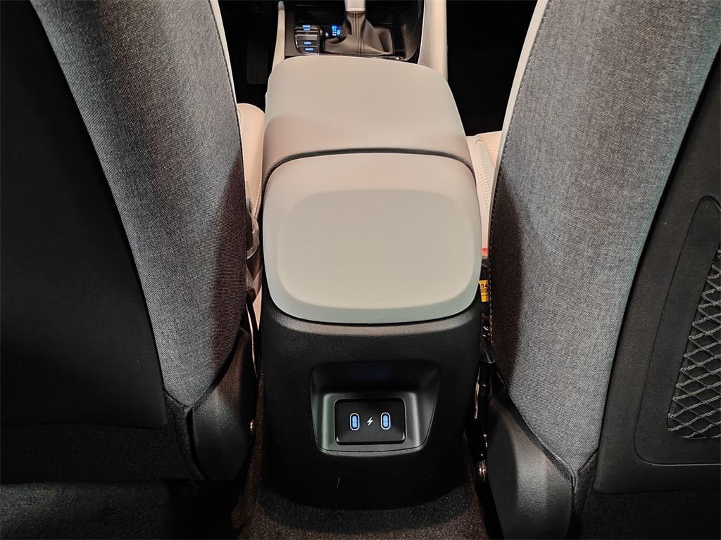 new 2025 Hyundai ELANTRA HEV car, priced at $25,781