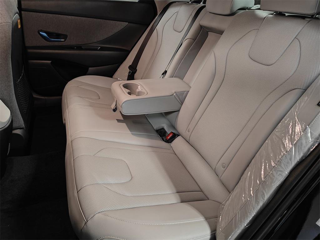 new 2025 Hyundai ELANTRA HEV car, priced at $25,781