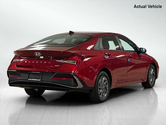 new 2025 Hyundai ELANTRA HEV car, priced at $25,487