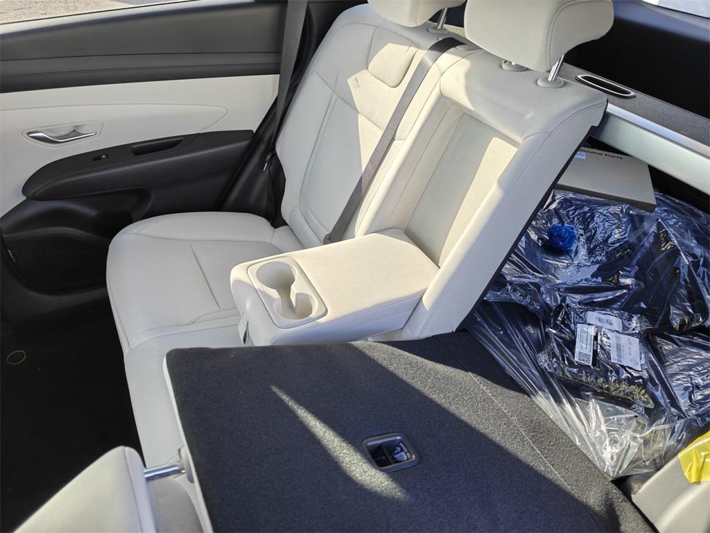 new 2026 Hyundai TUCSON Hybrid car, priced at $32,660