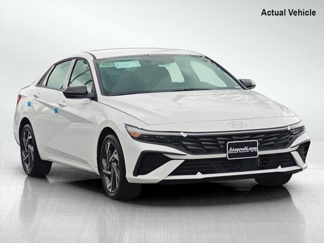 new 2025 Hyundai Elantra car, priced at $27,441