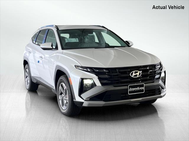 new 2025 Hyundai Tucson Hybrid car, priced at $35,035