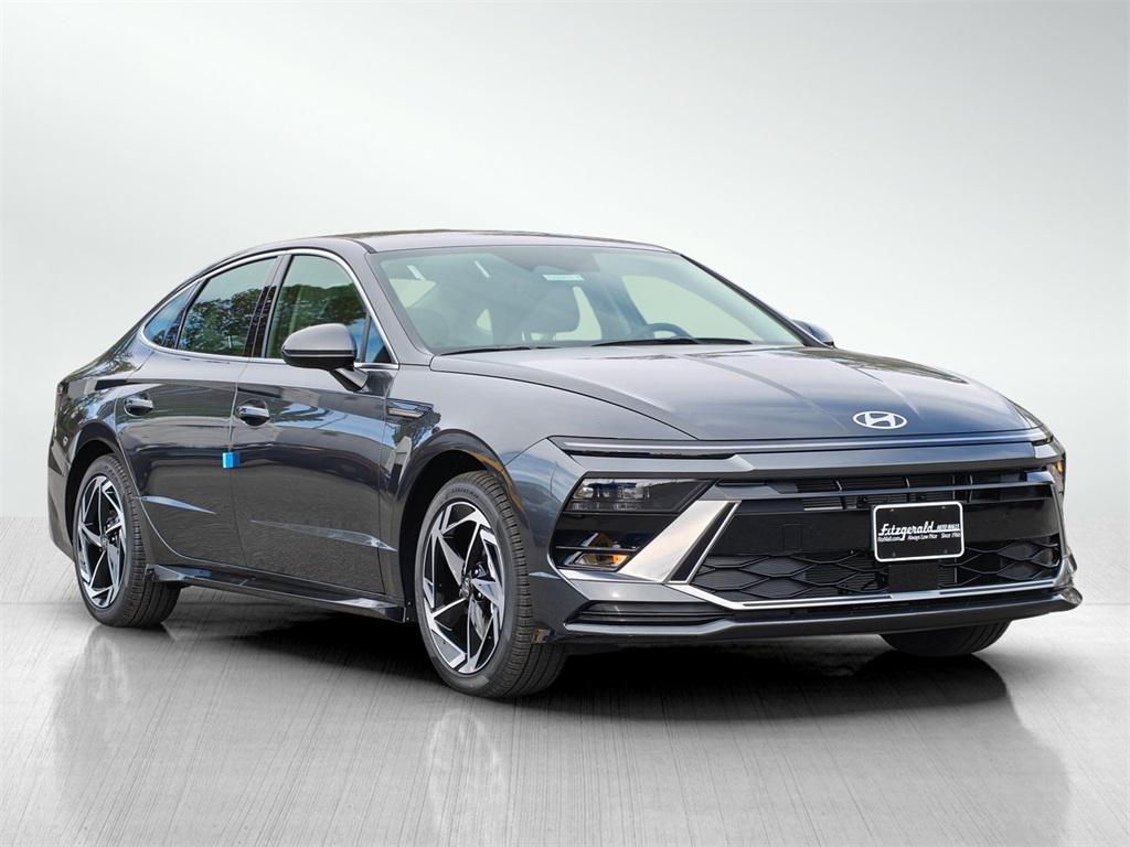 new 2026 Hyundai Sonata car, priced at $31,335